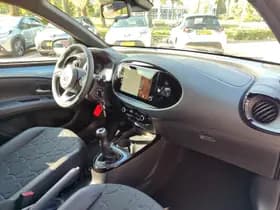 Toyota Aygo X thumbnail 8