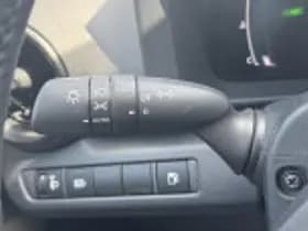 Toyota C hr thumbnail 39