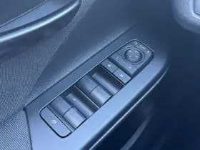 Toyota C hr thumbnail 17