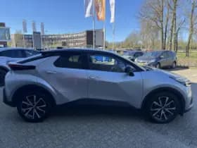 Toyota C hr thumbnail 6