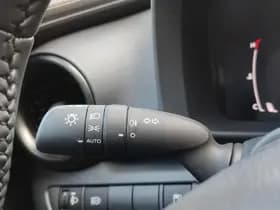 Toyota C hr thumbnail 21