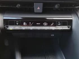 Toyota C hr thumbnail 26