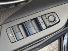 Toyota C hr thumbnail 44