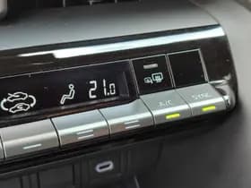Toyota C hr thumbnail 30