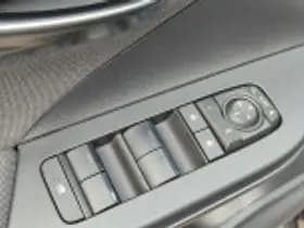 Toyota C hr thumbnail 53