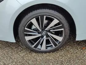 Toyota Corolla thumbnail 30