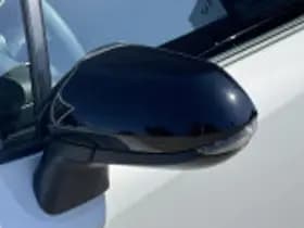 Toyota Corolla thumbnail 43