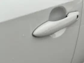 Toyota Corolla thumbnail 57
