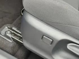 Toyota C hr thumbnail 17