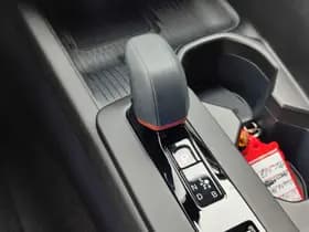 Toyota C hr thumbnail 23