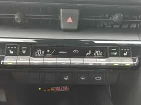 Toyota C hr thumbnail 26