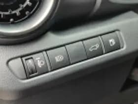 Toyota C hr thumbnail 60