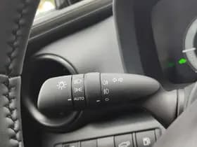Toyota C hr thumbnail 90