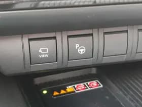 Toyota C hr thumbnail 18