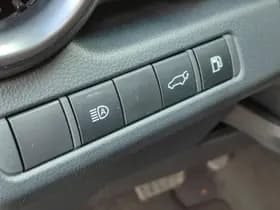 Toyota C hr thumbnail 21