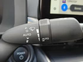 Toyota C hr thumbnail 37