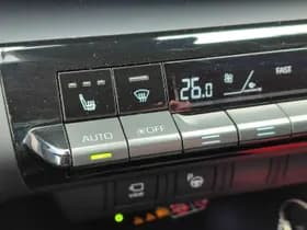 Toyota C hr thumbnail 38