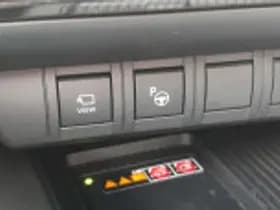 Toyota C hr thumbnail 56