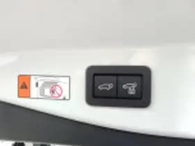 Toyota C hr thumbnail 65