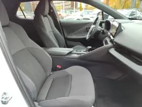 Toyota C hr thumbnail 15