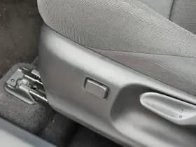 Toyota C hr thumbnail 16
