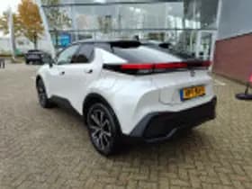 Toyota C hr thumbnail 40