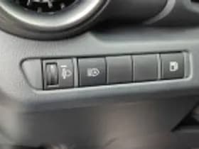 Toyota C hr thumbnail 48