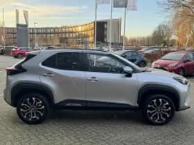 Toyota Yaris Cross thumbnail 6