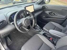 Toyota Yaris Cross thumbnail 8