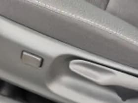 Toyota Yaris thumbnail 50