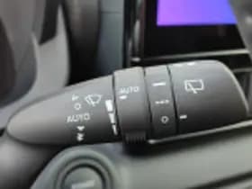 Toyota Yaris thumbnail 57