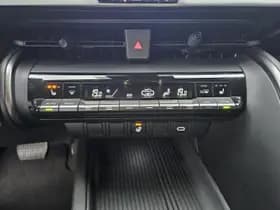 Toyota C hr thumbnail 24