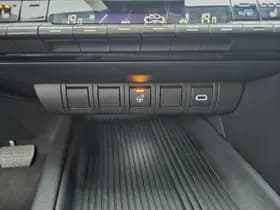 Toyota C hr thumbnail 25