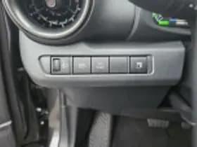 Toyota C hr thumbnail 49