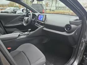 Toyota C hr thumbnail 10