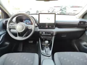 Toyota Yaris thumbnail 13