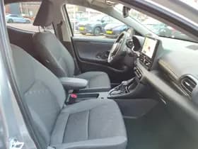 Toyota Yaris thumbnail 15