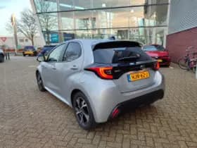 Toyota Yaris thumbnail 3
