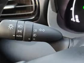 Toyota Yaris thumbnail 21