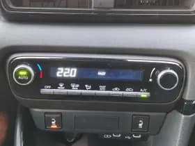 Toyota Yaris thumbnail 27