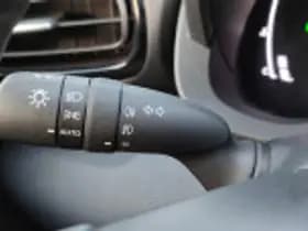 Toyota Yaris thumbnail 55