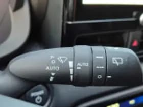 Toyota Yaris thumbnail 56