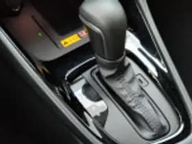 Toyota Yaris thumbnail 64