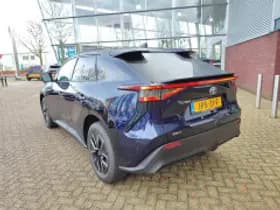 Toyota bZ4X thumbnail 3