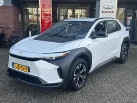 Toyota bZ4X thumbnail 61