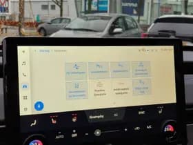 Toyota bZ4X thumbnail 24