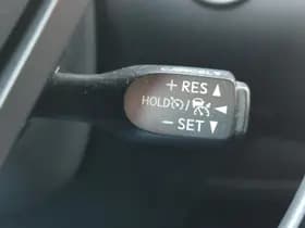 Toyota C hr thumbnail 24