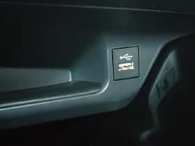 Toyota C hr thumbnail 32