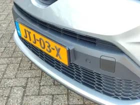 Toyota C hr thumbnail 40