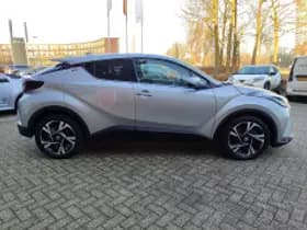 Toyota C hr thumbnail 6